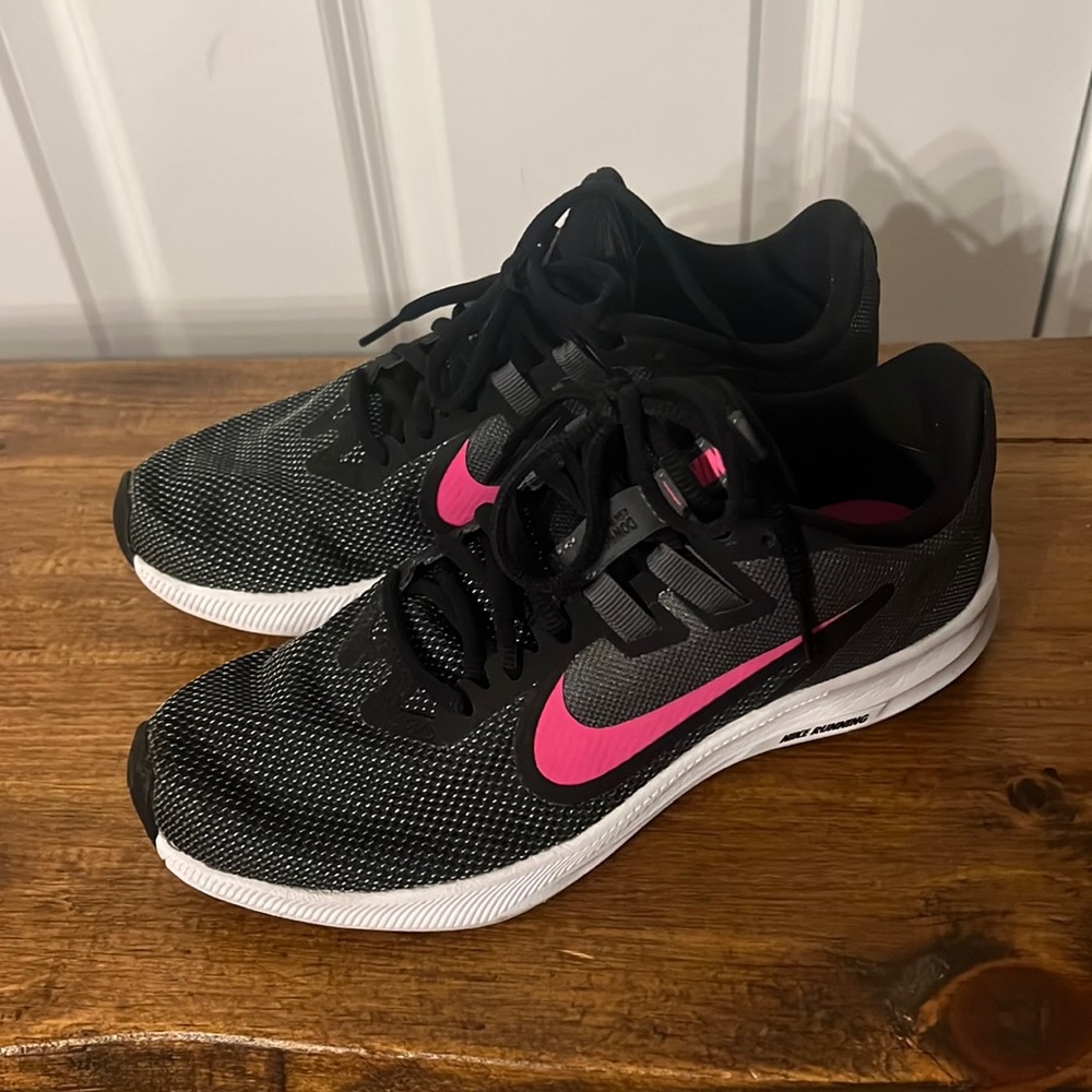 Women Nike Downshifter W 6.5 Running Sneaker Shoe